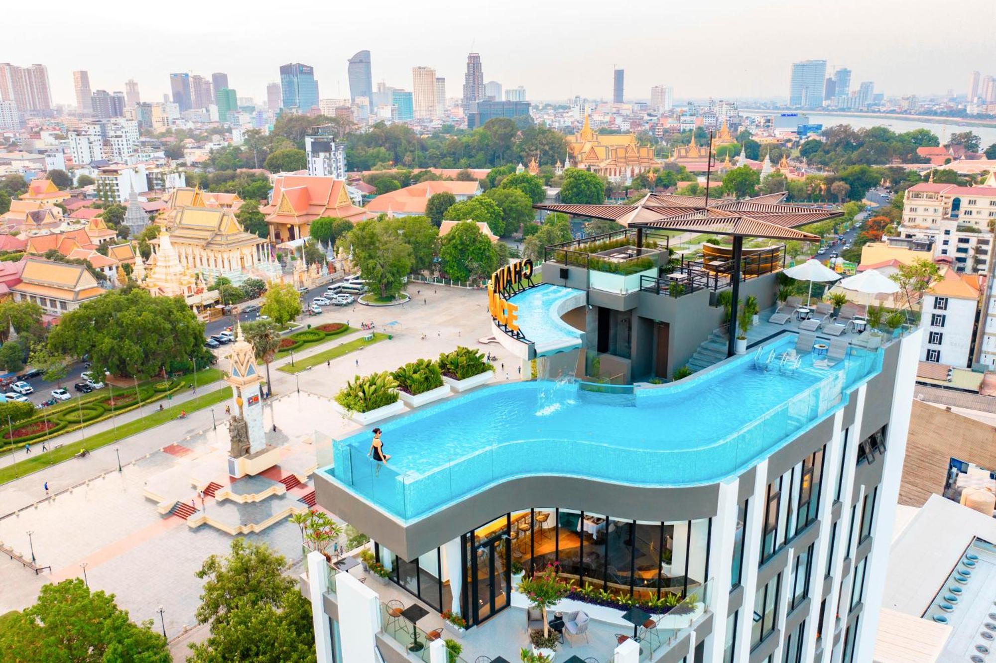 Chaiya Palace Hotel Phnom Penh Extérieur photo